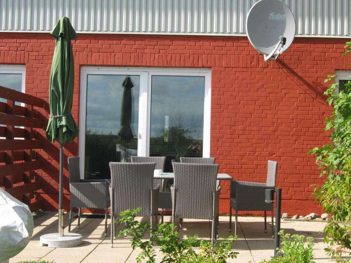 Ferien Auf Der Soennenswarf Apartment Ockholm Екстериор снимка